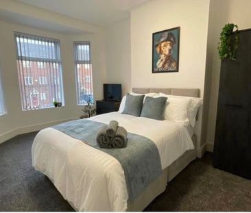 Room in a Shared House, Morecroft Road, CH42 - Photo 2