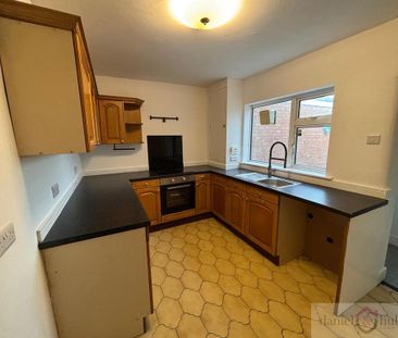 2 bedroom terraced house to rent - Photo 3