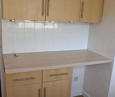 Market Street, Wymondham, Norfolk, NR18 - Photo 2