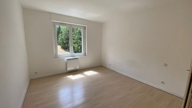 Appartement haut de villa LES BONS ENFANTS 3 pièce(s) 67m2 - Photo 1