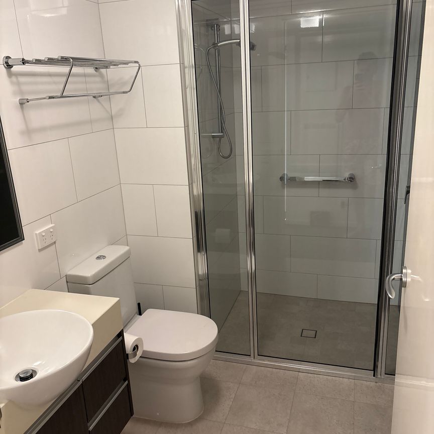 Fannie Bay - Photo 1