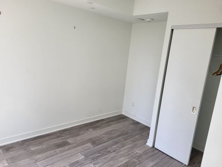For Lease - 11 Yorkville Avenue Unit# 2409, Toronto, Ontario - Photo 2