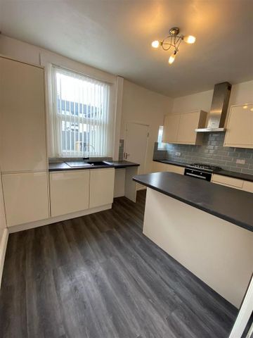 2 bedroom house to rent - Photo 2