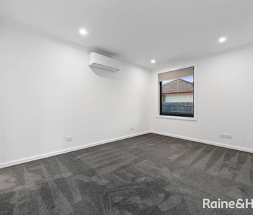 Triple Story Delight - Photo 5