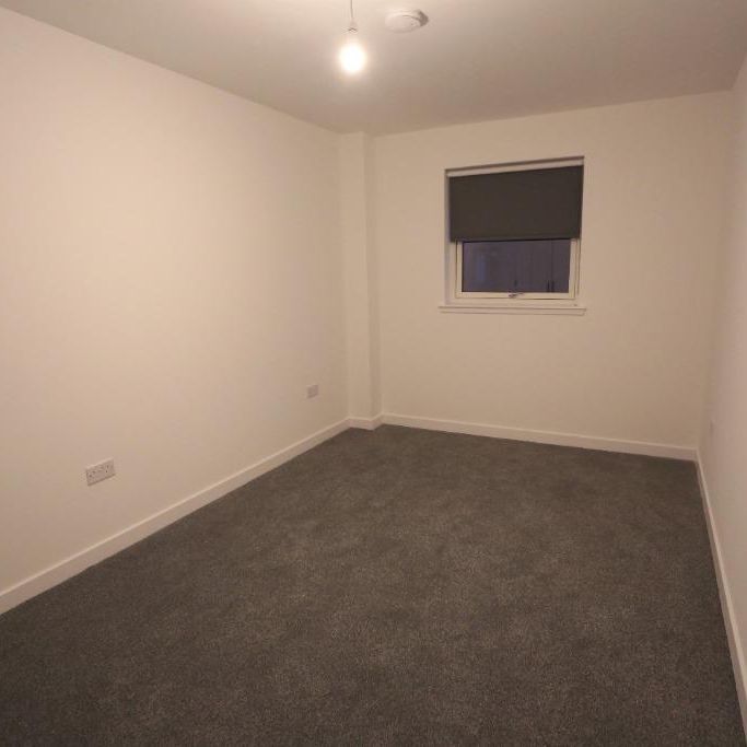 4 bedroom terraced house to rent - Photo 1