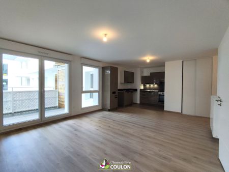 Location Appartement 3 pièces 61m² - Photo 2