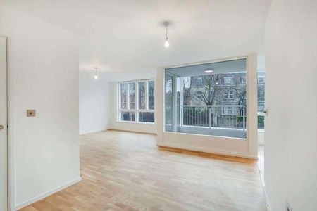 Upper Richmond Road, East Putney, SW15 - Photo 2