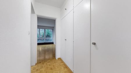 2.5 Zimmer, 62 m², 1. Stock - Photo 3
