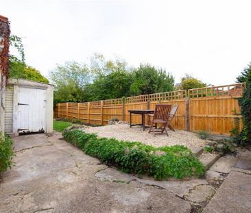 3 bedroom terraced house to rent - Photo 6