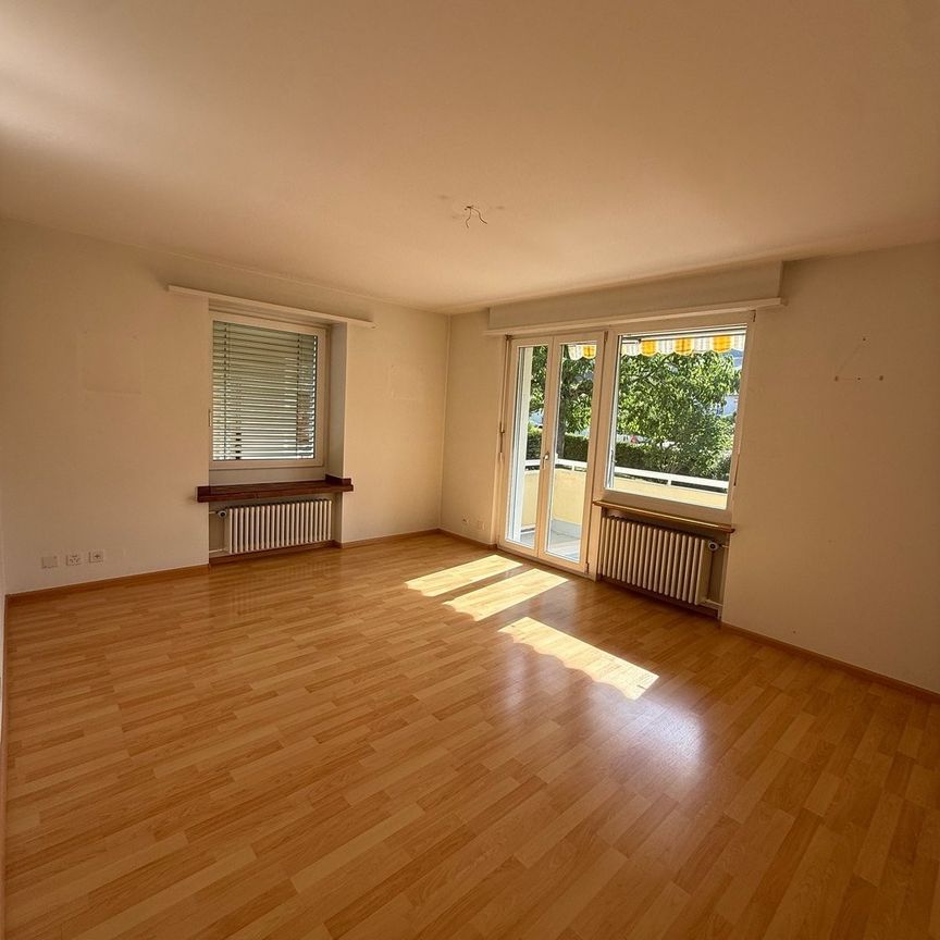 Helle 4-Zimmer-Wohnung mit Balkon in Pratteln - Foto 1