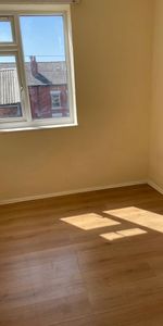 1 Bed Flat, Hyde Rd, M18 - Photo 3