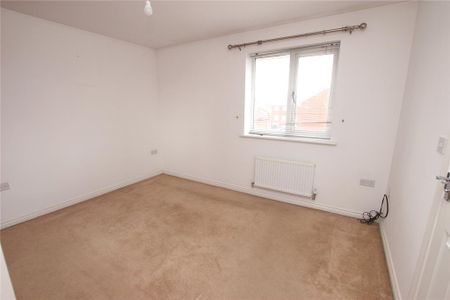 4 bedroom terraced house to rent - Photo 5