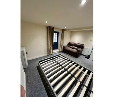 5 bedroom house share to rent - Photo 3