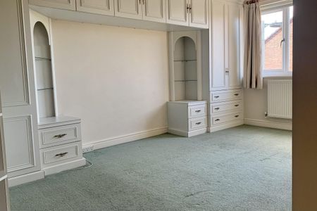 Charles Melrose Close - Photo 2