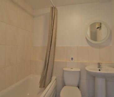 1 bedroom ground floor maisonette to rent - Photo 4