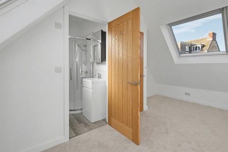 3 bedroom end of terrace house to rent - Photo 3