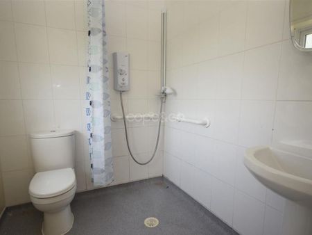 1 bedroom bungalow to rent - Photo 5