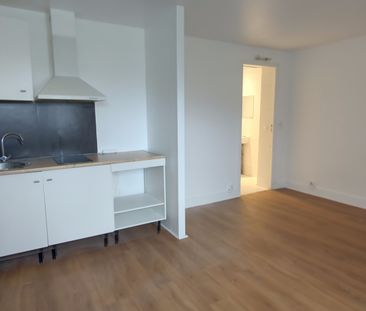 Location Appartement 2 pièces 33m² CORMEILLES EN PARISIS 95240 - Photo 4