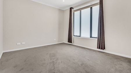 Modern Living - Photo 4