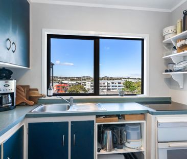 Beautiful Morningside Apartment-Light-Filled Top-Floor One Bedroom ... - Photo 3