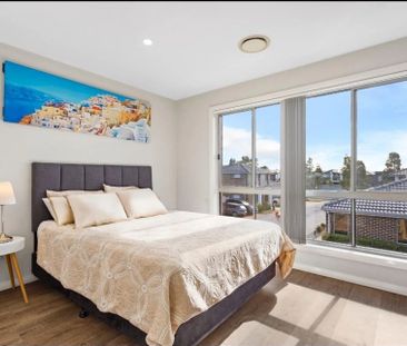 The Perfect Family Home in a Prime School Catchment!! - Photo 4