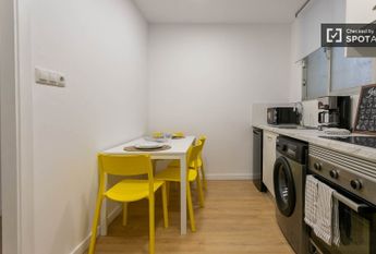 valencia, Valencian Community 46007