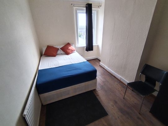 Room in a Shared Flat, Wightman Road, N8 - Photo 1