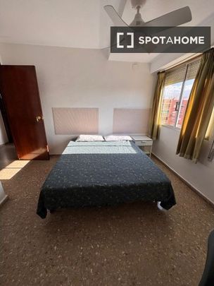 valencia, Valencian Community 46023 - Foto 1