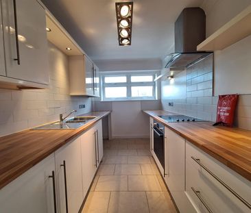 Rotary House, Breakspear Road HA4, London - Photo 4