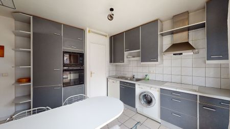 Location appartement 4 pièces, 100.46m², Courbevoie - Photo 2