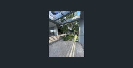 Live the high life in Elizabeth Quay - Photo 2