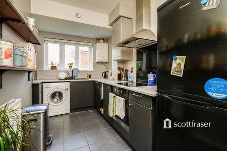 2 bedroom flat to rent - Photo 5