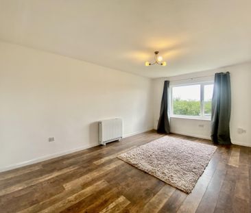 Glebe Court, Southampton, Botley - Photo 2