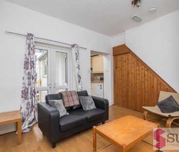 4 bedroom terraced house to rent - Photo 2