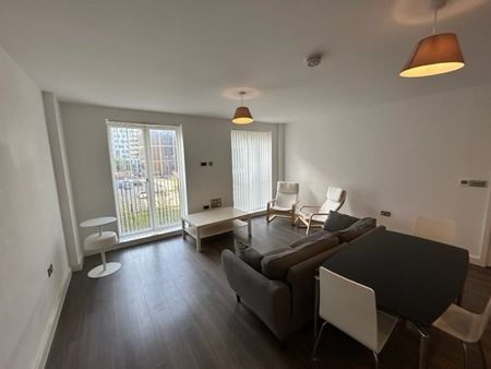 3 Bed Flat, Olympic Park Avenue, E20 - Photo 5
