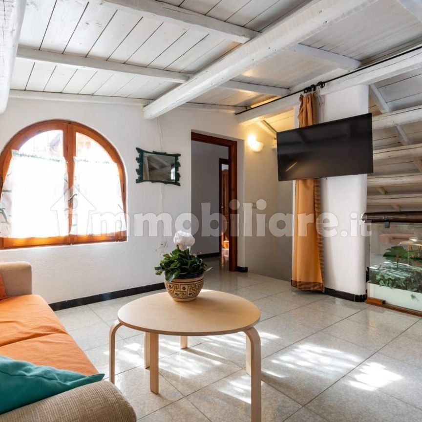 Villa bifamiliare via Mar Ligure 11, Foxi, Sant'Andrea, Quartu Sant'Elena - Photo 1