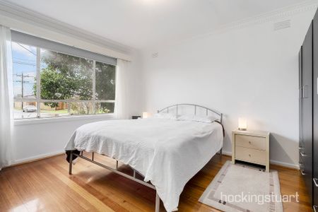 24 Partridge Street, - Photo 2