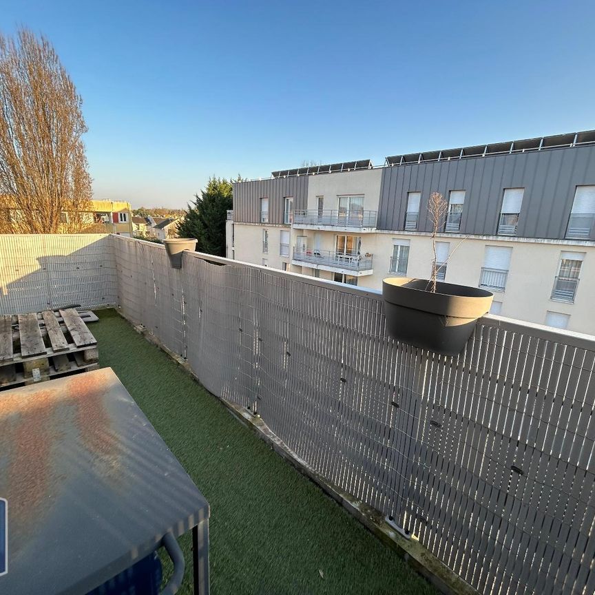 Location Appartement 2 pièces 44m² ST MICHEL SUR ORGE 91240 - Photo 1