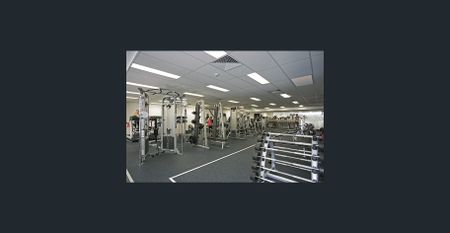 LEVEL 4 | MODERN ONE-BEDROOM SUITE WITH STUNNING VIEWS | @ CENTRAL PARK - Photo 4