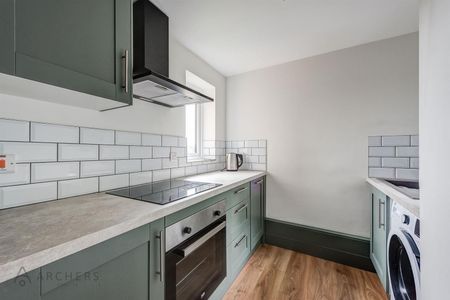 Hallam Chase, Sandygate, Sheffield - Photo 2