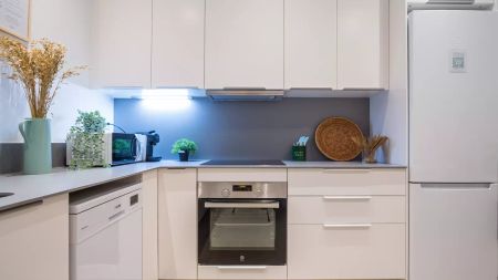 Room in a shared 6-bedroom apartment for rent in El Raval - Foto 5