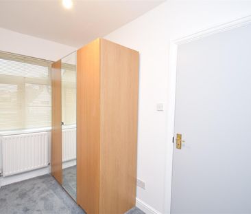 3 bedroom apartment - Photo 2