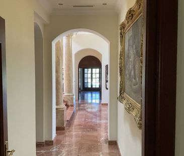 8 bedroom luxury Villa for rent in La Zagaleta, Spain - Photo 5