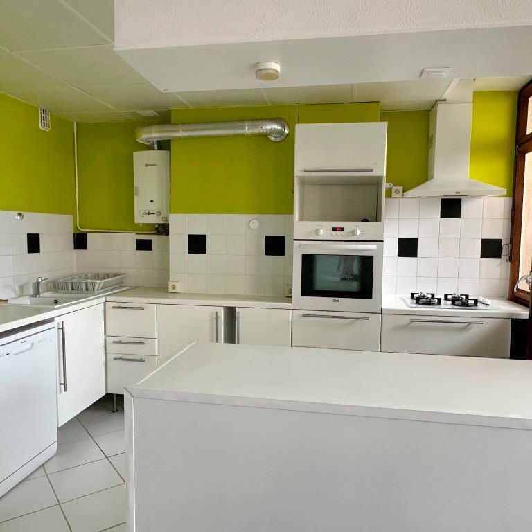 Location Appartement 3 pièces 63m² - Photo 1