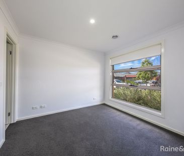 21 Rushmore Way, Bonnie Brook, VIC 3335 - Photo 5