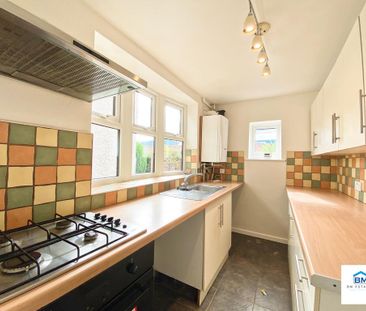 3 bedroom terraced house to rent - Photo 3