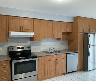 For Lease - 41 Rosseter Road Unit# Main, Markham, Ontario - Photo 2