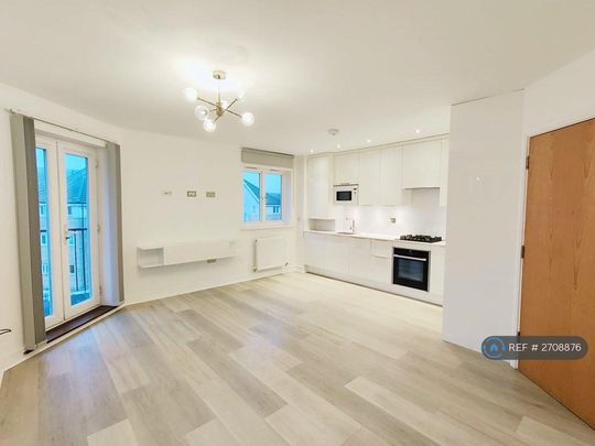2 bedroom flat to rent - Photo 1