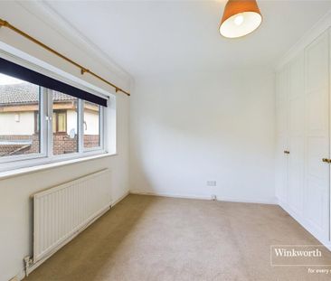 2 bedroom terraced house to rent - Photo 2