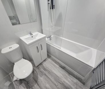 Jackson Terrace, top floor, AB24 - Photo 2